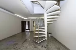 Padrão Jardim da Glória 500m² 04 Dormitórios 2 Vagas