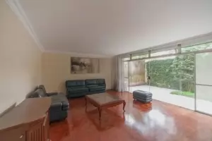 Sobrado Indianópolis 196m² 03 Dormitórios 01 Suítes 3 Vagas