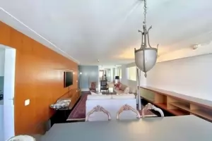 Edifício Guararapes Cerqueira César 179m² 02 Dormitórios 02 Suítes 1 Vagas