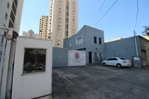 Prédio Inteiro Água Branca 560m² 01 Dormitórios 02 Suítes 30 Vagas