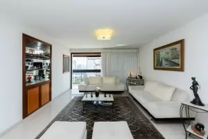 Castel de Ravena Campo Belo 446m² 05 Dormitórios 05 Suítes 4 Vagas