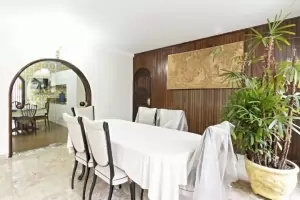 Casa de Vila Jardim Guedala 600m² 04 Dormitórios 04 Suítes 5 Vagas