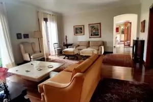 Padrão Jardim Paulista 562m² 04 Dormitórios 01 Suítes 6 Vagas