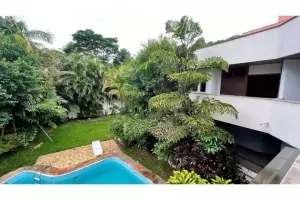 Padrão Vila Madalena 815m² 06 Dormitórios 04 Suítes 8 Vagas