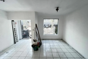 Casa Comercial Indianópolis 300m² 03 Dormitórios 6 Vagas