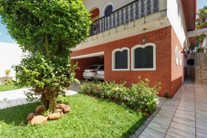 Padrão Jardim Morumbi 460m² 04 Dormitórios 02 Suítes 4 Vagas
