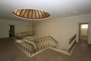 Padrão Cidade Jardim 900m² 04 Dormitórios 04 Suítes 4 Vagas