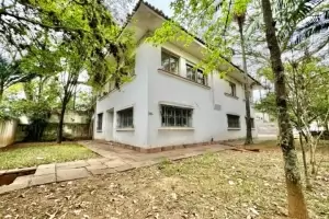 Sobrado Jardim América 550m² 04 Dormitórios 10 Vagas