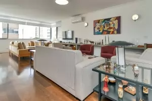 Pernambuco Higienópolis 270m² 03 Dormitórios 02 Suítes 2 Vagas