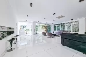 Padrão Cidade Jardim 870m² 04 Dormitórios 04 Suítes 6 Vagas