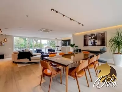 Casa de Condomínio Alto da Boa Vista 380m² 03 Dormitórios 03 Suítes 3 Vagas