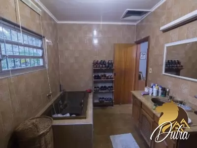 Padrão Vila Leopoldina 390m² 05 Dormitórios 01 Suítes 4 Vagas