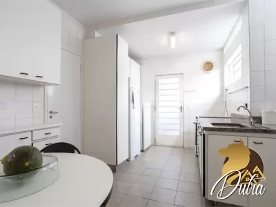 Sobrado Alto de Pinheiros 215m² 03 Dormitórios 01 Suítes 2 Vagas