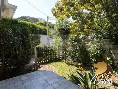 Sobrado Alto de Pinheiros 215m² 03 Dormitórios 01 Suítes 2 Vagas