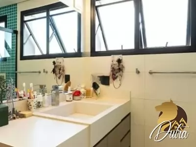 Padrão Alto de Pinheiros 496m² 04 Dormitórios 04 Suítes 4 Vagas