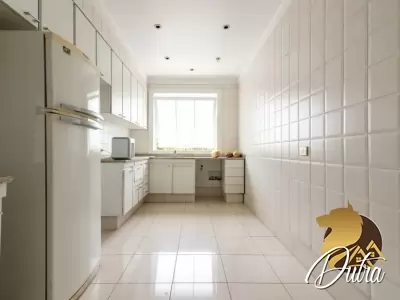 Padrão Jardim Everest 956m² 05 Dormitórios 05 Suítes 5 Vagas