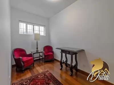 Sobrado Jardim Europa 219m² 03 Dormitórios 3 Vagas