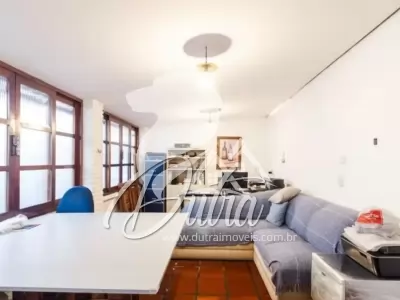 Sobrado Indianópolis 143m² 03 Dormitórios 2 Vagas