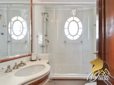 Taiuva Vila Gomes Cardim 340m² 04 Dormitórios 04 Suítes 5 Vagas