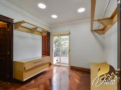 Taiuva Vila Gomes Cardim 340m² 04 Dormitórios 04 Suítes 5 Vagas