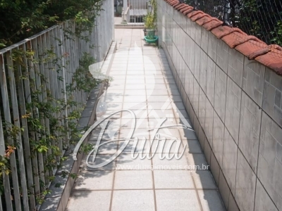 Padrão Jardim da Glória 500m² 04 Dormitórios 2 Vagas