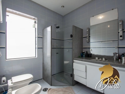 Padrão Moema 240m² 04 Dormitórios 02 Suítes 3 Vagas