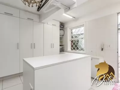 Padrão Brooklin 246m² 03 Dormitórios 02 Suítes 4 Vagas