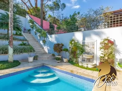 Padrão Jardim Marajoara 228m² 03 Dormitórios 02 Suítes 5 Vagas