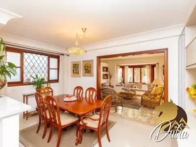 Padrão Jardim Marajoara 228m² 03 Dormitórios 02 Suítes 5 Vagas