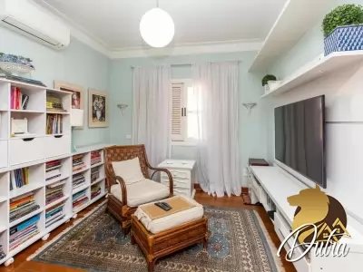 Padrão Jardim Marajoara 228m² 03 Dormitórios 02 Suítes 5 Vagas