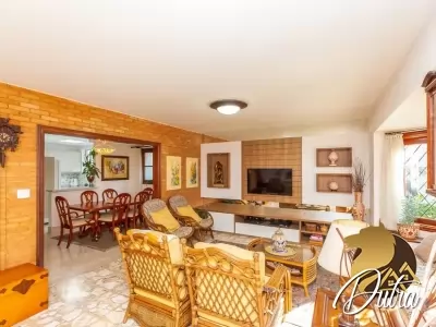 Padrão Jardim Marajoara 228m² 03 Dormitórios 02 Suítes 5 Vagas