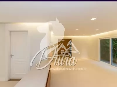 Casa de Condomínio Santo Amaro 300m² 04 Dormitórios 02 Suítes 4 Vagas