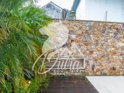 Casa de Condomínio Santo Amaro 300m² 04 Dormitórios 02 Suítes 4 Vagas