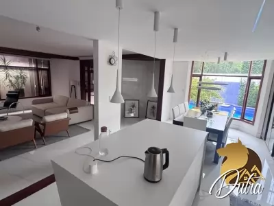 Padrão Jardim Riviera 292m² 03 Dormitórios 03 Suítes 4 Vagas