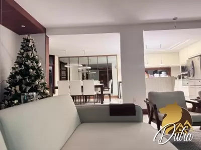 Padrão Jardim Riviera 292m² 03 Dormitórios 03 Suítes 4 Vagas