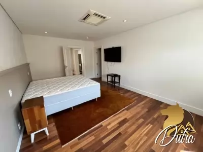 Padrão Jardim América 697m² 04 Dormitórios 04 Suítes 8 Vagas
