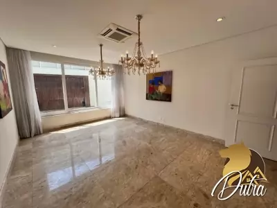 Padrão Jardim América 697m² 04 Dormitórios 04 Suítes 8 Vagas