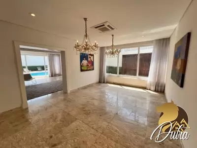 Padrão Jardim América 697m² 04 Dormitórios 04 Suítes 8 Vagas