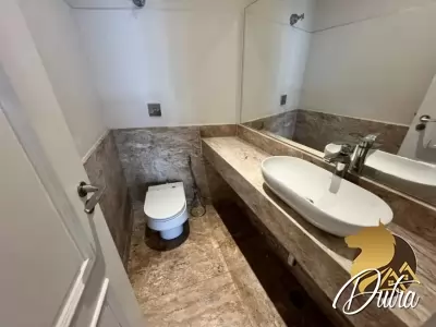 Padrão Jardim América 697m² 04 Dormitórios 04 Suítes 8 Vagas