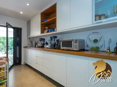 Padrão Jardim Paulista 268m² 03 Dormitórios 03 Suítes 3 Vagas