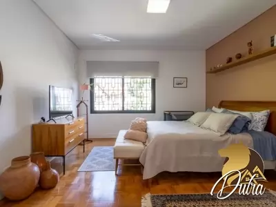 Padrão Jardim Paulista 268m² 03 Dormitórios 03 Suítes 3 Vagas
