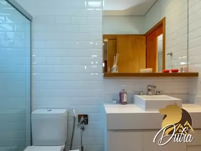 Padrão Jardim Paulista 268m² 03 Dormitórios 03 Suítes 3 Vagas