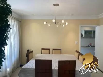 Padrão Campo Belo 682m² 03 Dormitórios 03 Suítes 8 Vagas