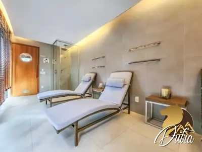 Araguari 561 Vila Uberabinha 184m² 03 Dormitórios 03 Suítes 3 Vagas