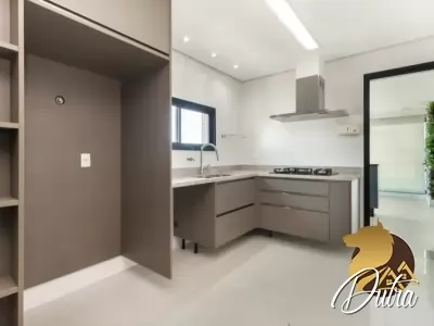 Araguari 561 Vila Uberabinha 184m² 03 Dormitórios 03 Suítes 3 Vagas