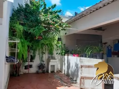 Casa Groelandia Jardim América 175m² 03 Dormitórios 01 Suítes 3 Vagas