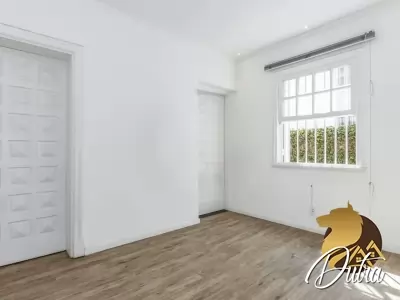 Padrão Jardim Paulista 345m² 05 Dormitórios 03 Suítes 4 Vagas