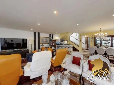 Padrão Planalto Paulista 238m² 05 Dormitórios 04 Suítes 2 Vagas