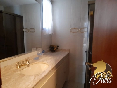 Golden Hill Indianópolis 275m² 04 Dormitórios 04 Suítes 4 Vagas