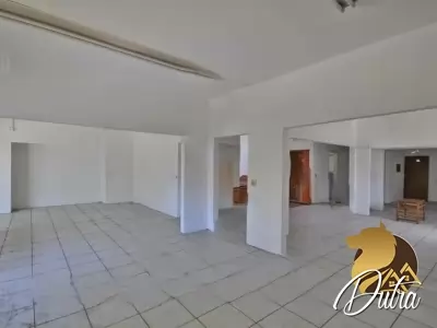 Ponto Comercial Jardim América 853m² 18 Vagas